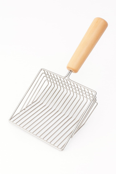 Ahşap Saplı Metal Kum Temizleme Küreği 15*15